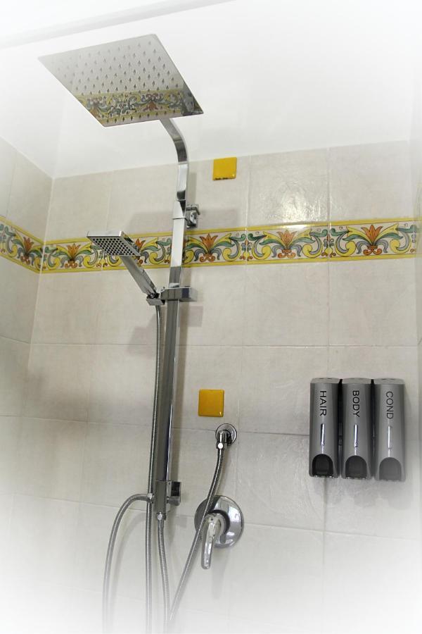 Caronia Marina Tenuta Piana1 Con Accesso Diretto Al Mare מראה חיצוני תמונה
