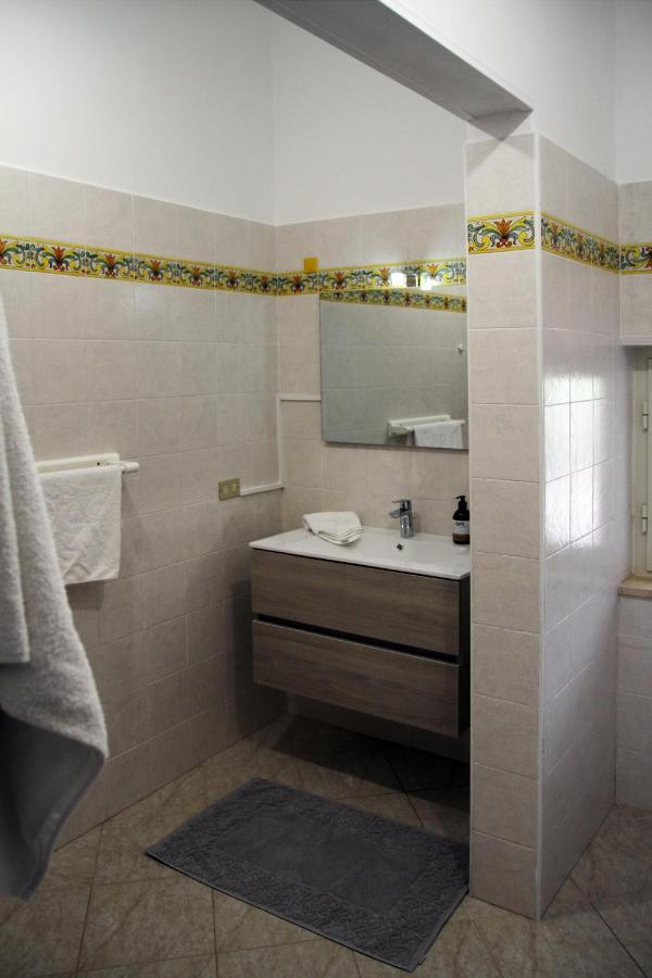 Caronia Marina Tenuta Piana1 Con Accesso Diretto Al Mare מראה חיצוני תמונה